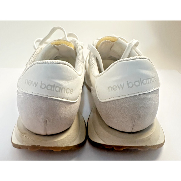 New Balance 574 Women’s 10 White Gray Suede Platform Sneakers Athletic Shoes - Picture 5 of 10